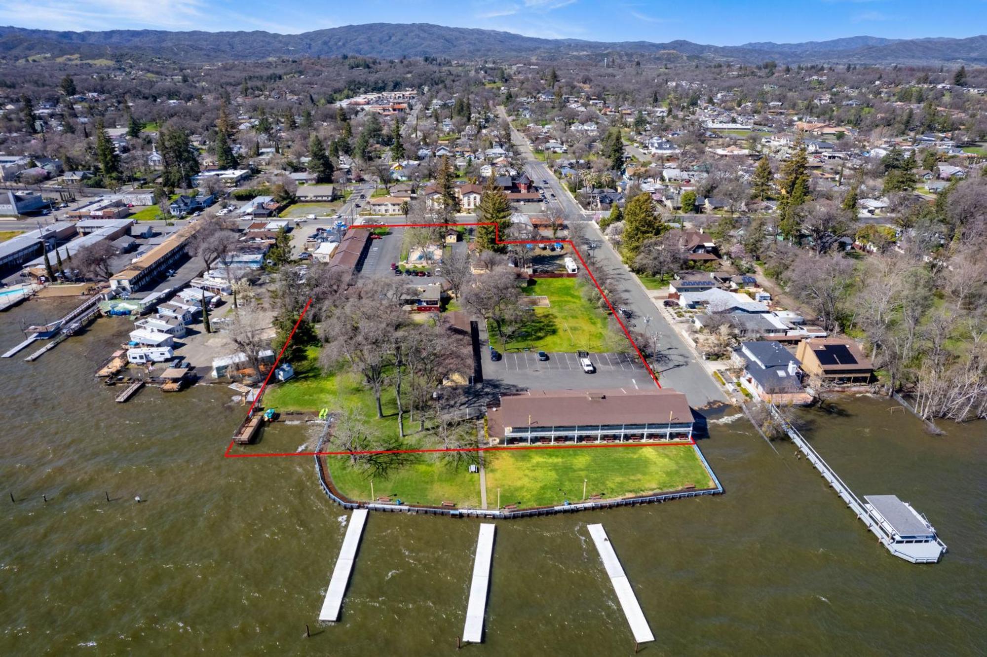 Skylark Shores Resort Lakeport Exterior photo